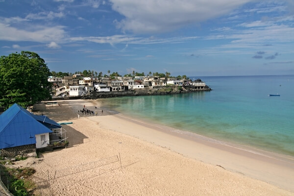 comoros beach Rostasedlacek